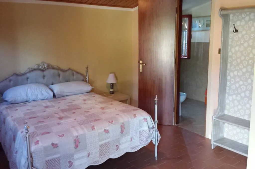 Camera quadrupla del B&B Il Bosco dei Cervi a Grizzana Morandi